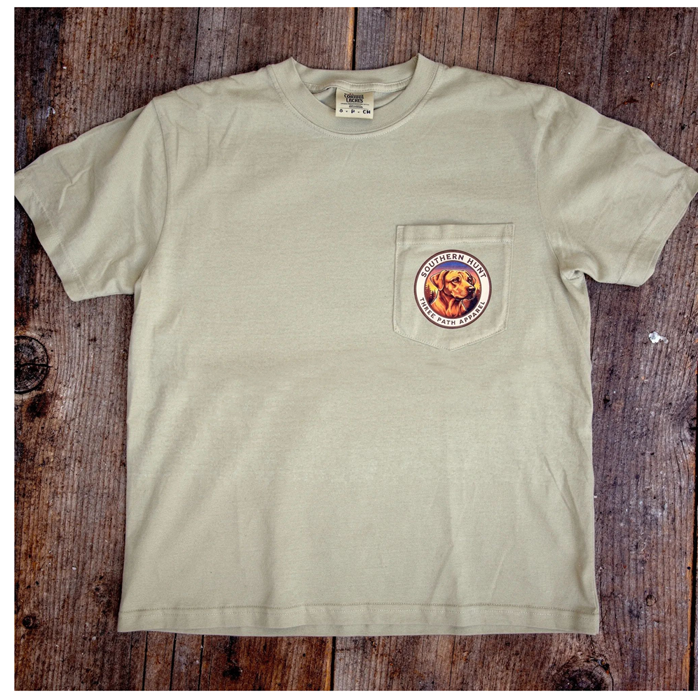 Southern Hunt – Steady & Focused Pocket Tee
